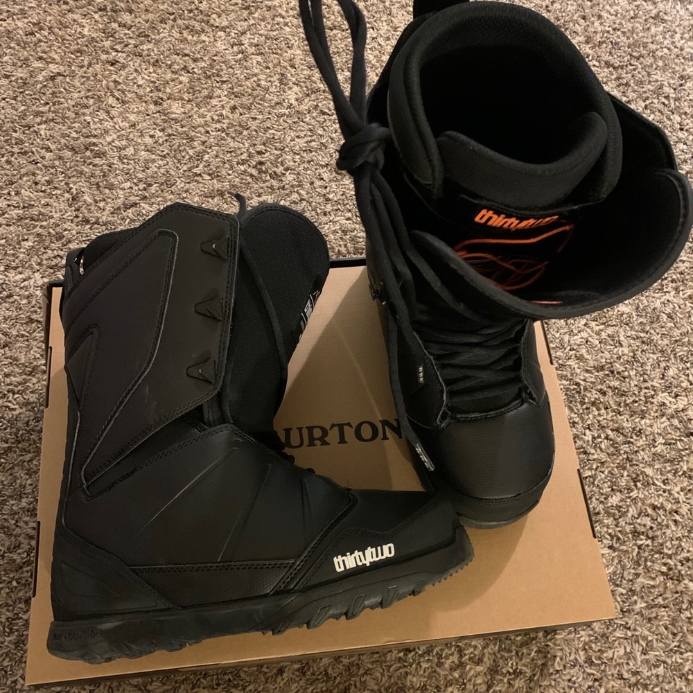 Snowboard boots - ThirtyTwo